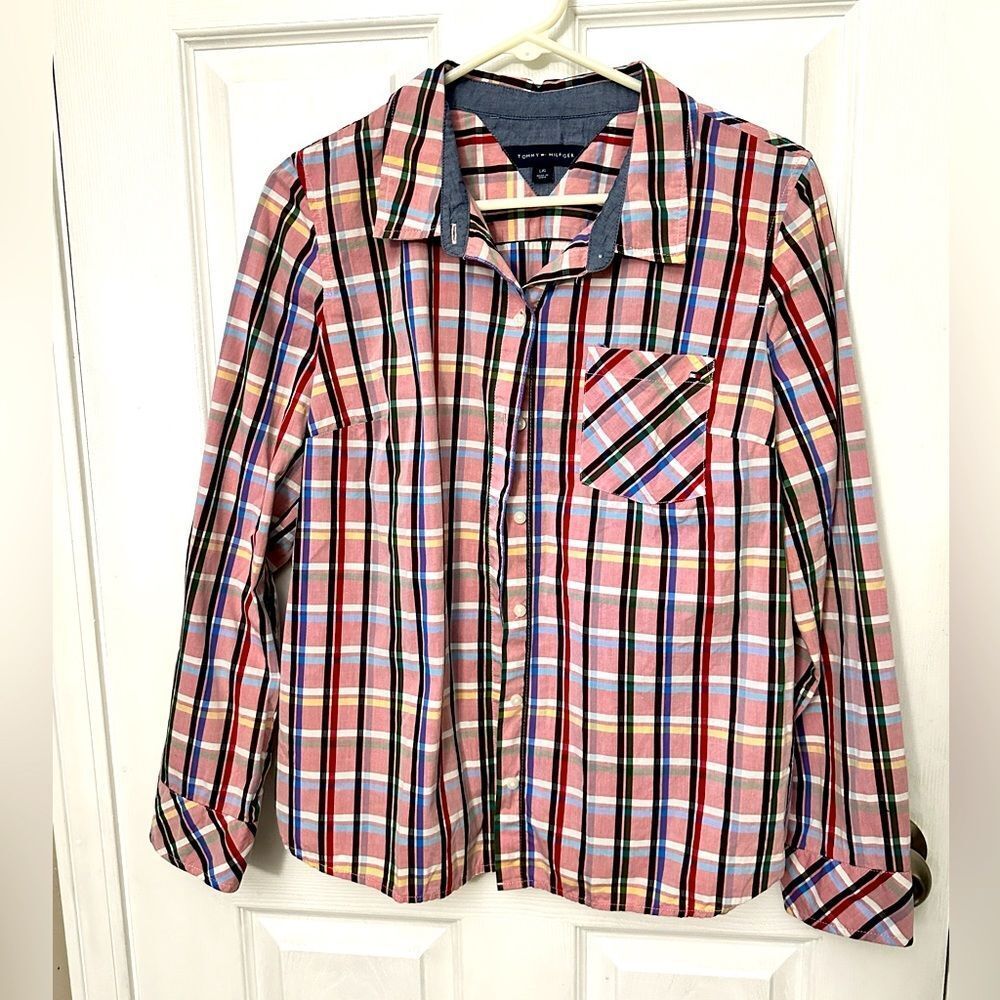 EUC Tommy Hilfiger Women's Plaid Button Down Shirt Red White Blue Size Large